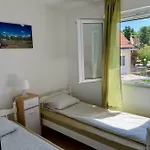 Lägenhet Bujas *