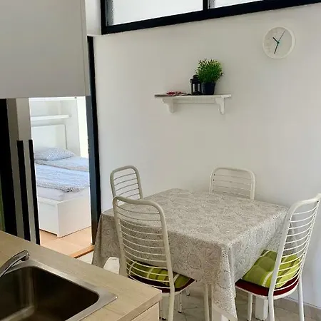 Bujas Apartment Raslina