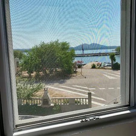 Apartman Bujas *