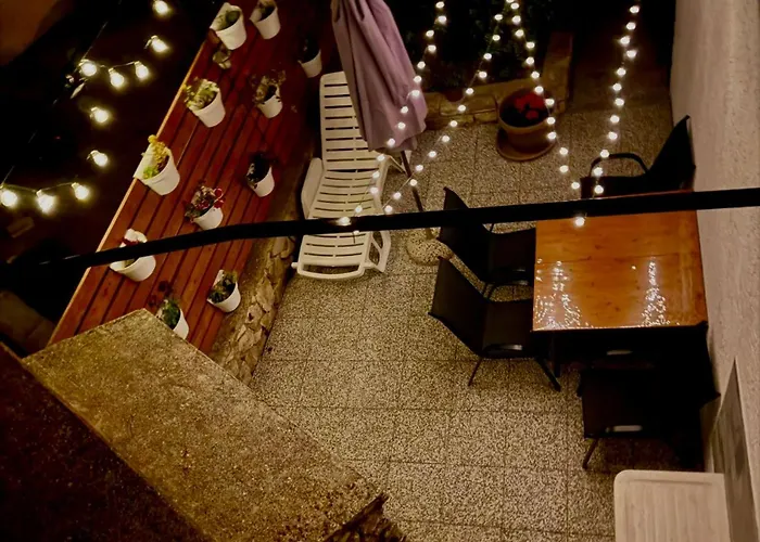 Bujas 아파트 Raslina